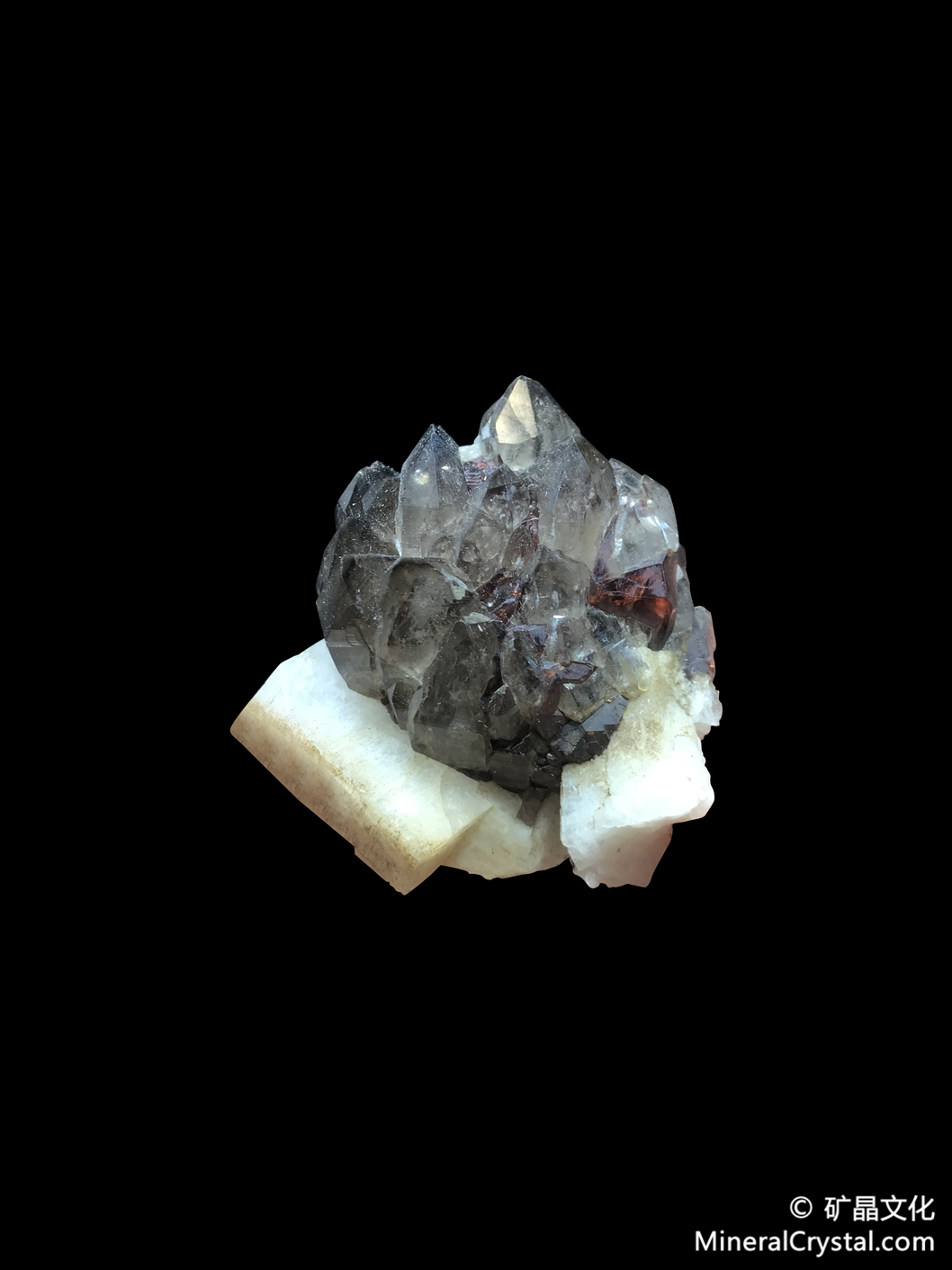 石榴石、水晶、长石