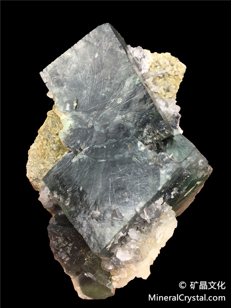 脆硫锑铅矿萤石